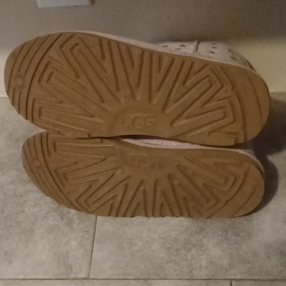 UGG boots size 6 women - Picture 6 of 6